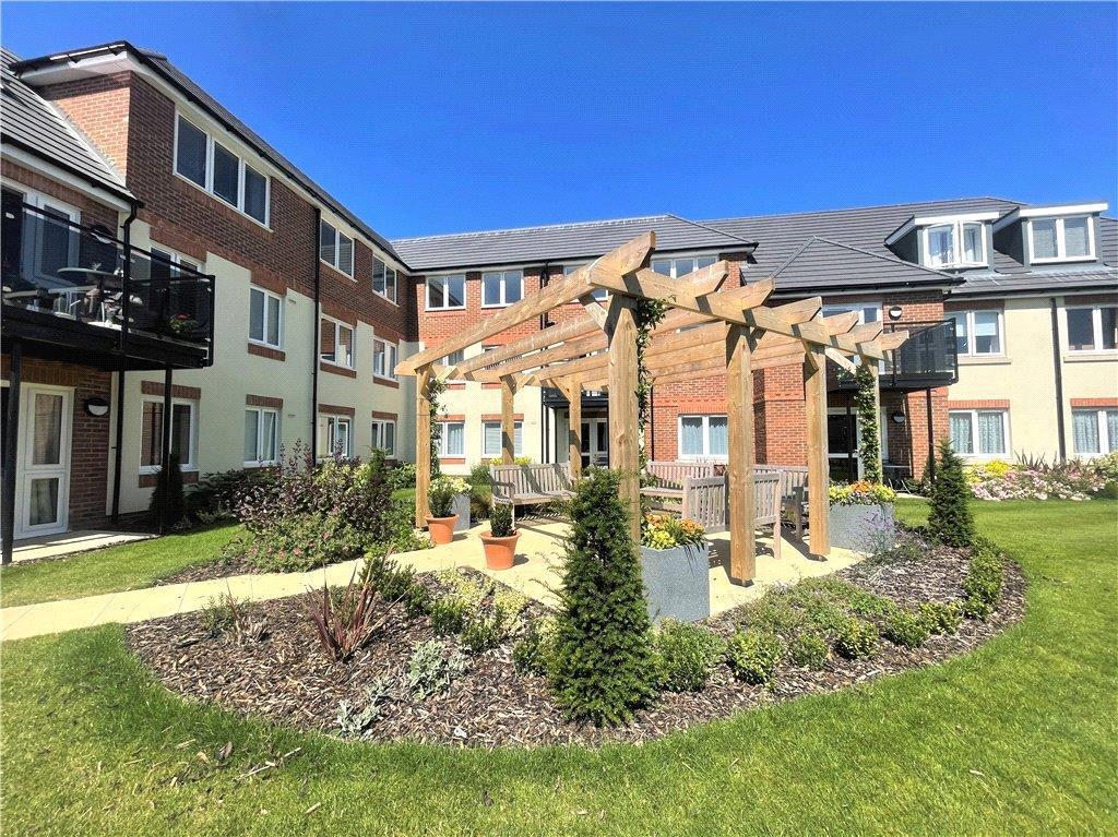 Jubilee Lodge, Crookham Road, Fleet